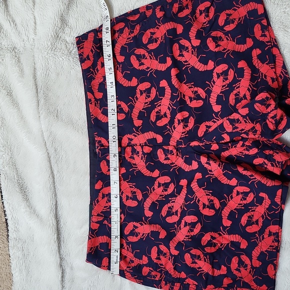 NWT! J. CREW Lobster 🦞 Print Shorts! Size 12! - Picture 8 of 10